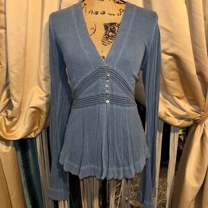 🪻FREE PEOPLE🪻GAUZE BELL SLEEVE FLY AWAY TOP🪻